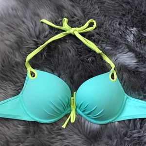 Vs pushup bikini top